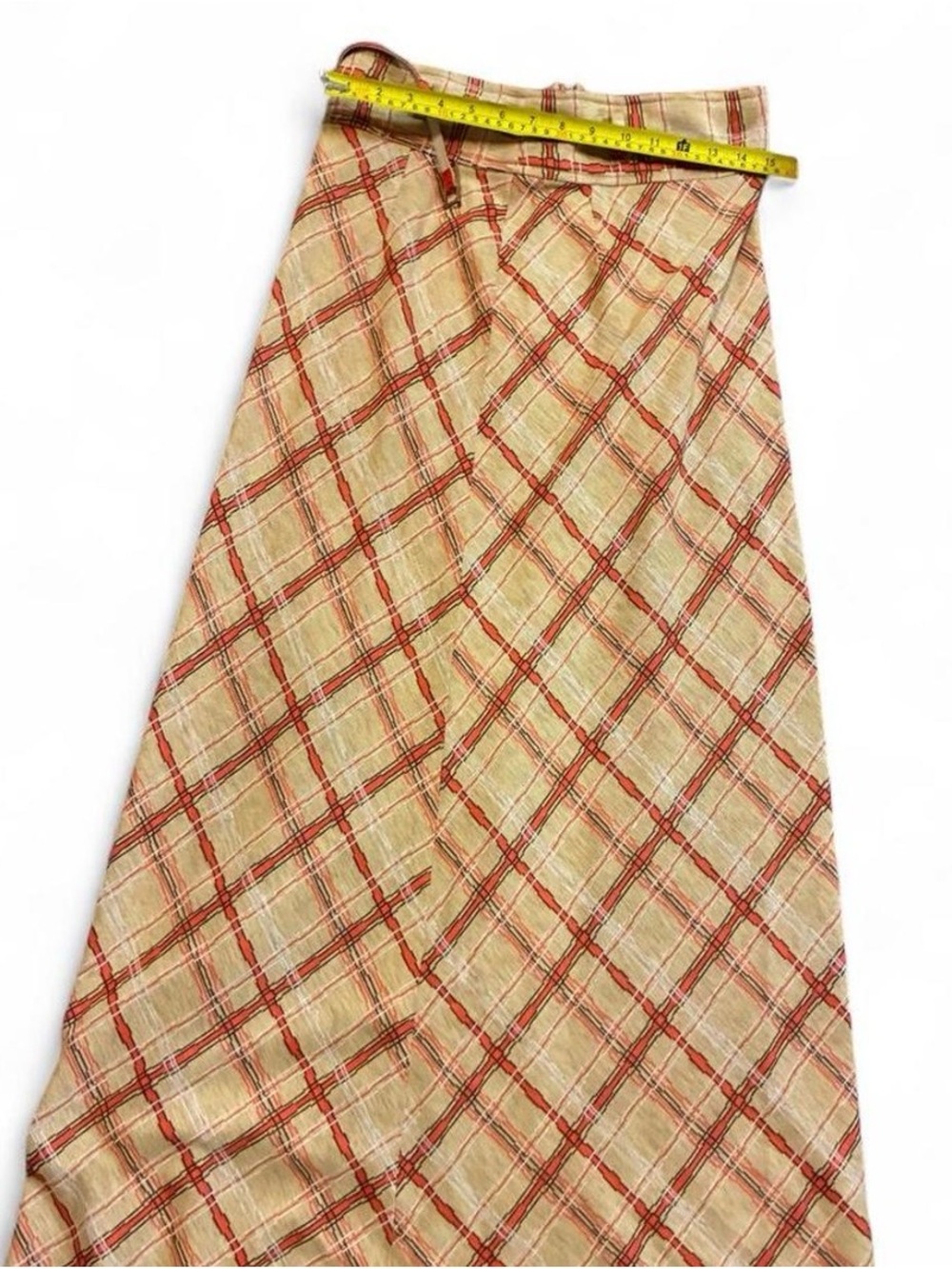 Beige Plaid A-Line Women's Skirt - Classic Neutral Style